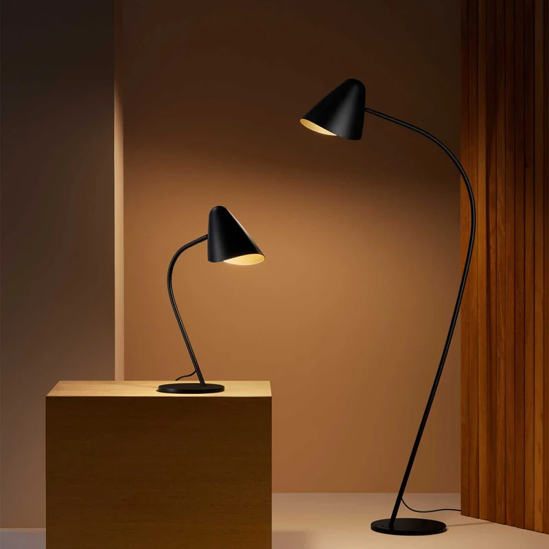 Organic - Lampadaire en acier, style organique