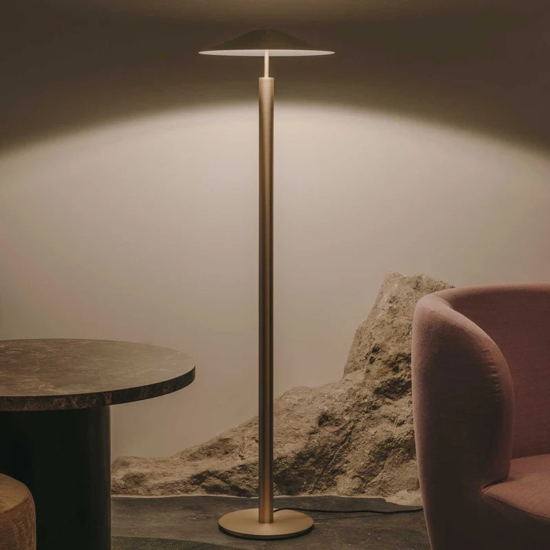 H - Lampadaire LED en acier et acrylique sablé, style minimaliste