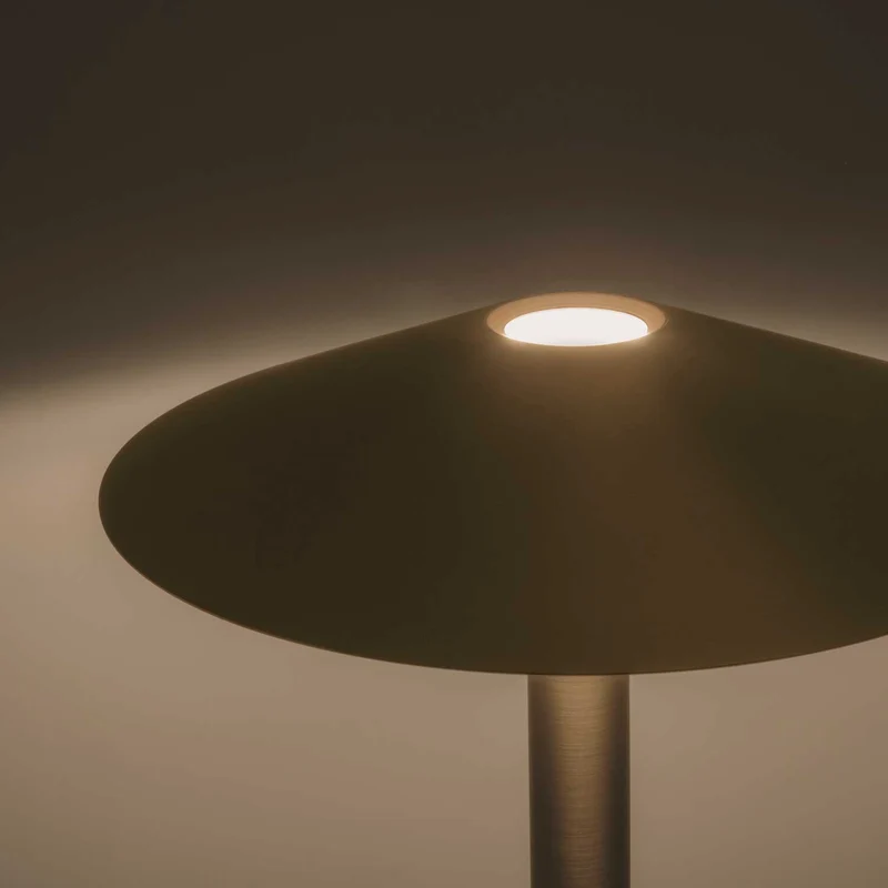 H - Lampadaire LED en acier et acrylique sablé, style minimaliste