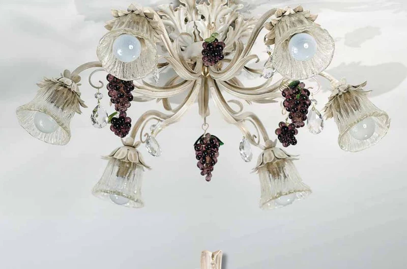 Casa Padrino Barock Deckenleuchte Antikweiß Ø 65 x T. 25 cm 6-flammig - Handgefertigte Leuchte aus Italien - Barock Leuchten