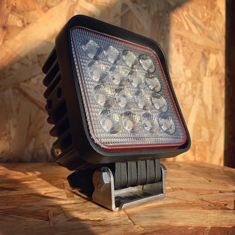 Faro da lavoro quadrato Flood 48 Watt / LED Autolamps