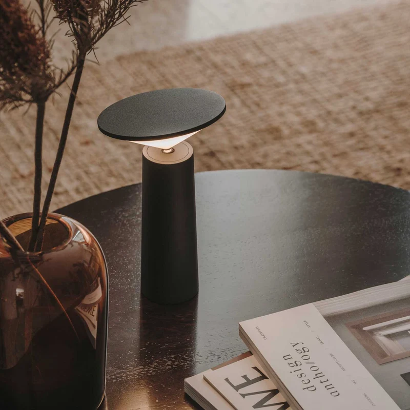 Cocktail - Lampe à poser en aluminium, style minimaliste
