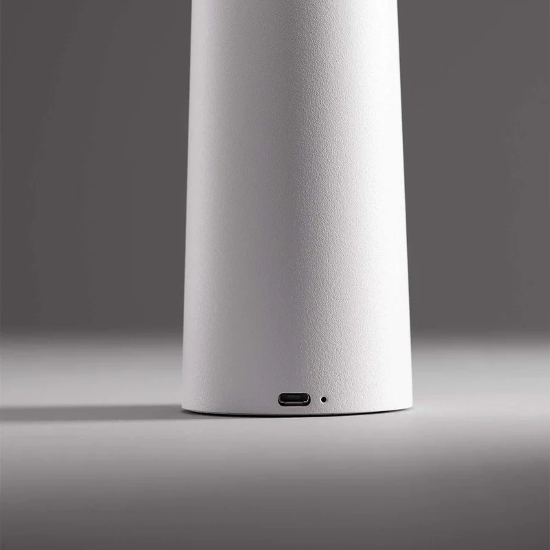 Cocktail - Lampe à poser en aluminium, style minimaliste