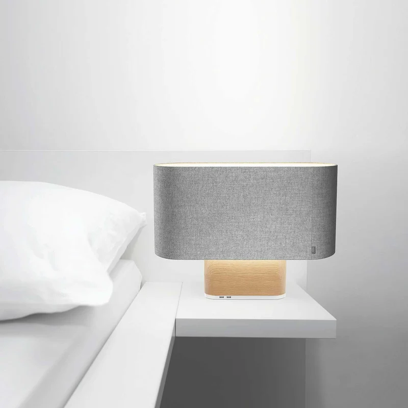 Belmont - Lampe à poser avec port USB en tissu, bois et acier, style contemporain