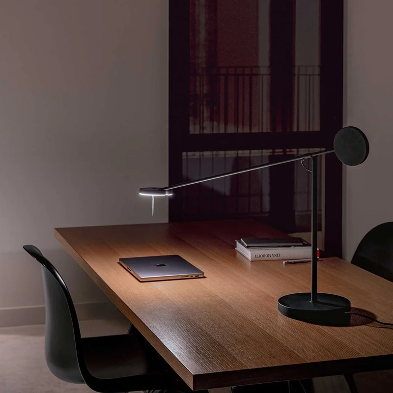 Invisible - Lampe à poser en acier et aluminium, style minimaliste