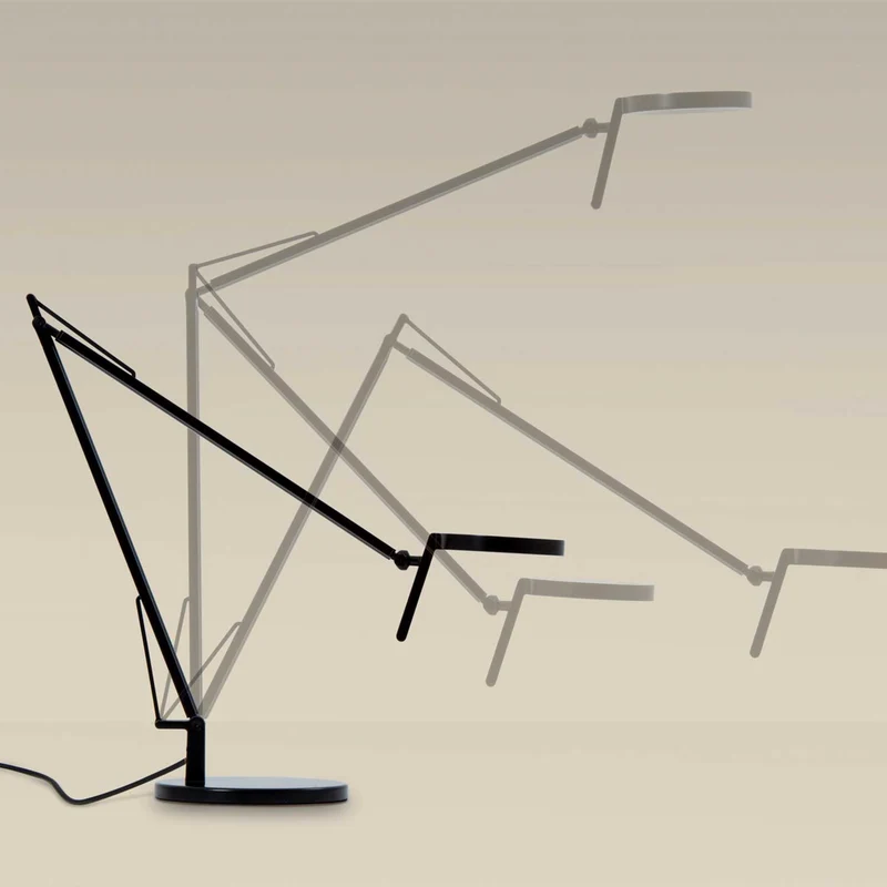 Maca - Lampe à poser en acier, style minimaliste