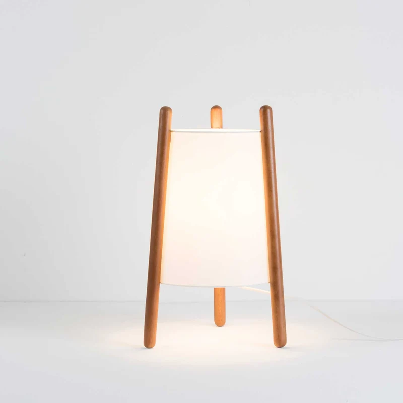 Woody - Lampe à poser en bois et textile, style scandinave