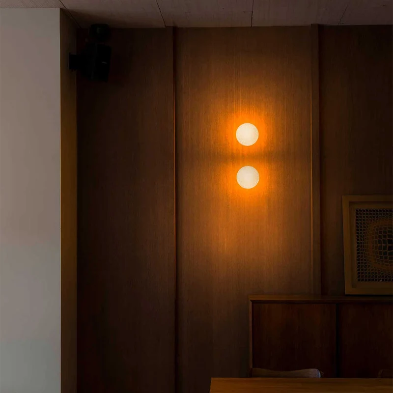 Isabelle - Applique murale LED pour salle de bains en verre et aluminium, style minimaliste
