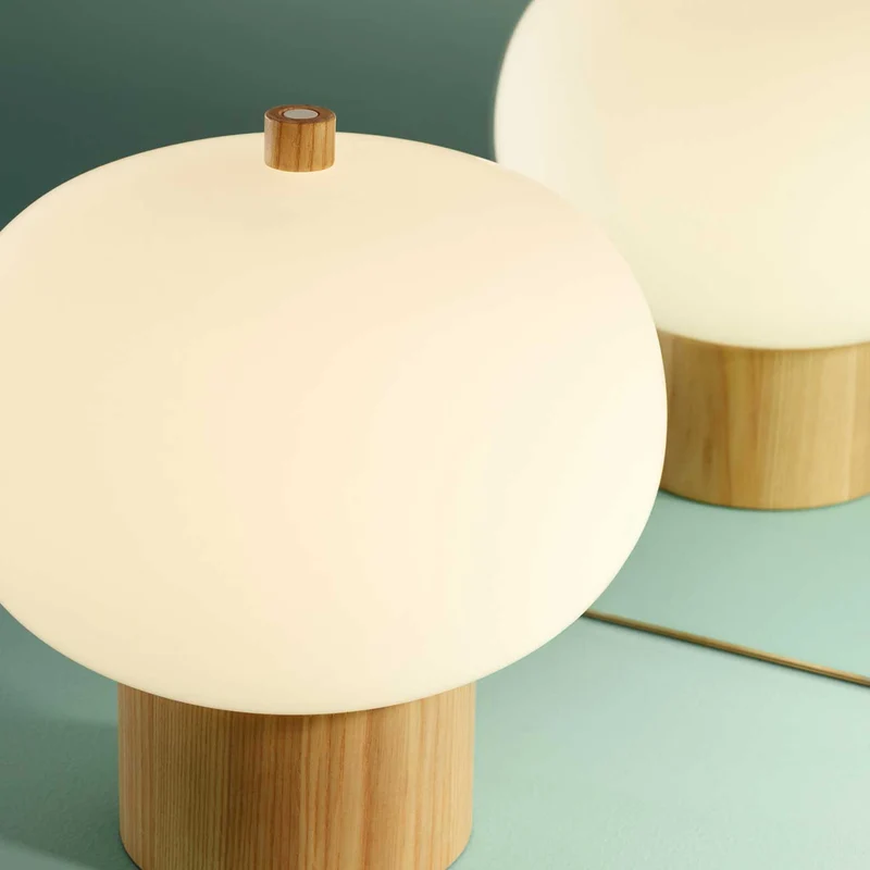 Ilargi - Lampe à poser en verre opalin et bois massif, style scandinave