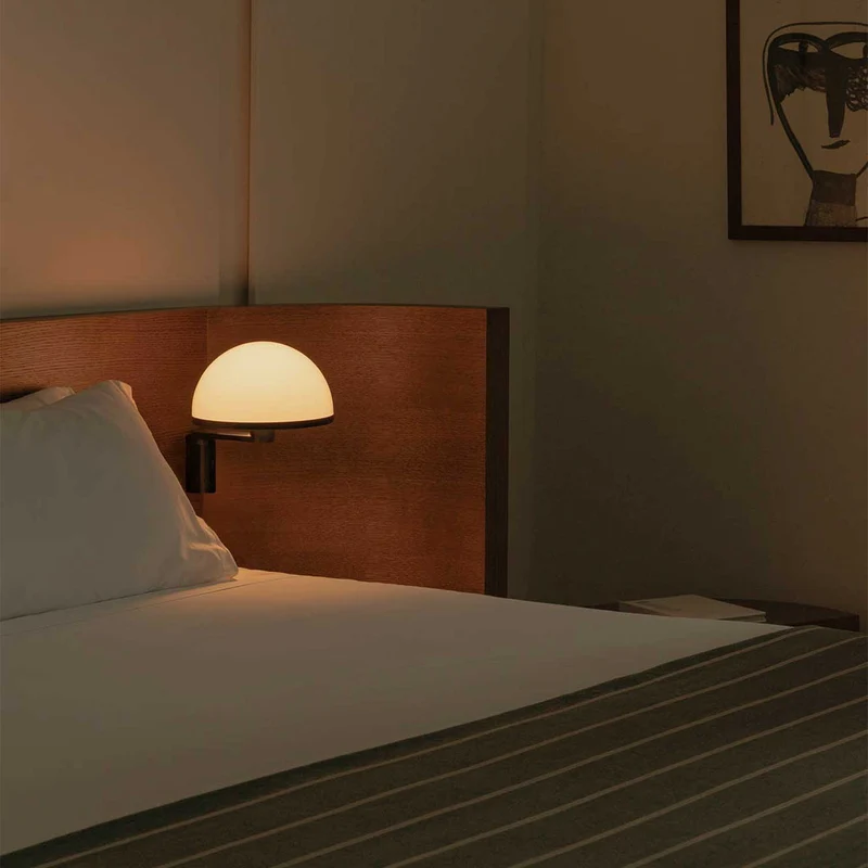 Dome - Applique murale fixe en acier et PMMA, style contemporain