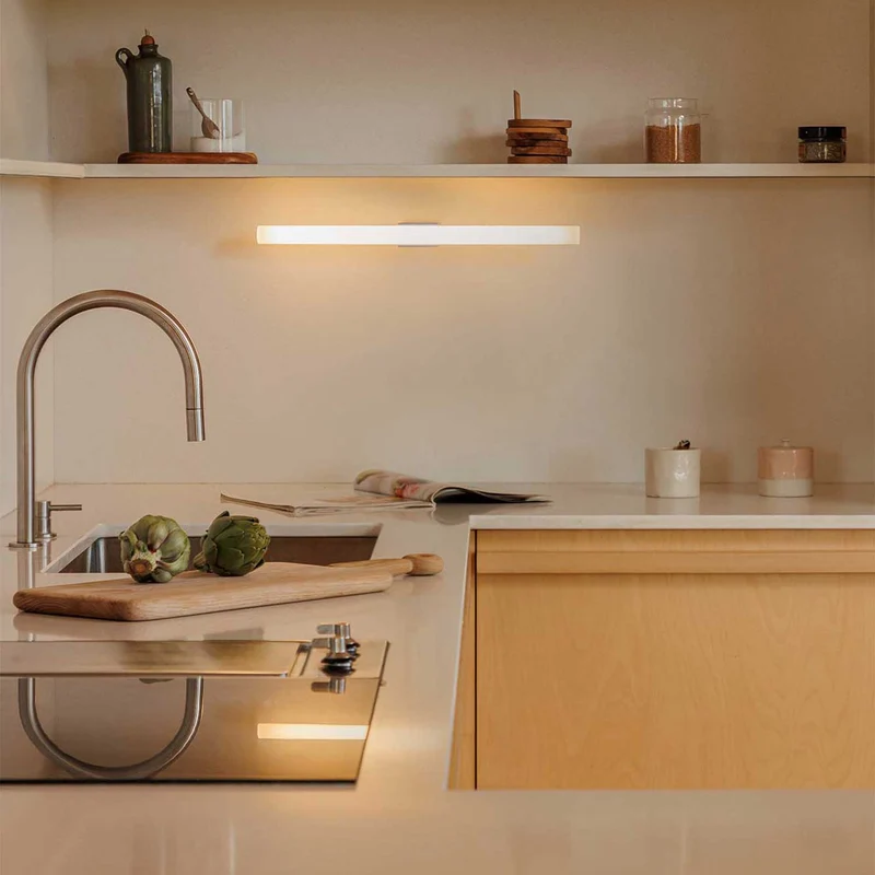 Calma - Applique murale LED en acier et verre, style contemporain