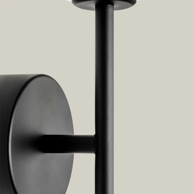 Bloom - Applique murale LED en acier et verre opalin, style contemporain