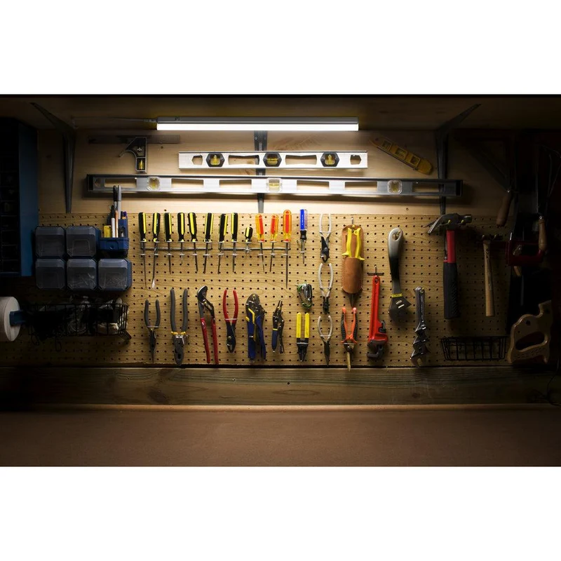 OSRAM BATTEN SENSORE LED-Striscia luminosa 60CM 830 8W, 900lm