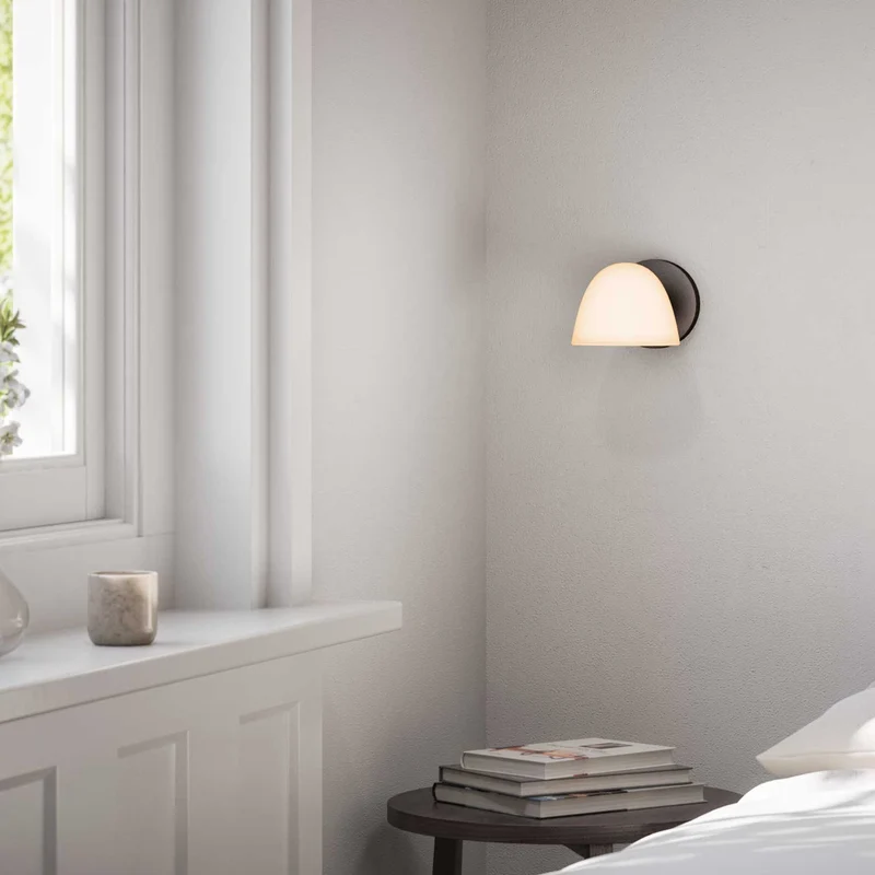 Fuse - Applique murale en albâtre et laiton vieilli, style contemporain