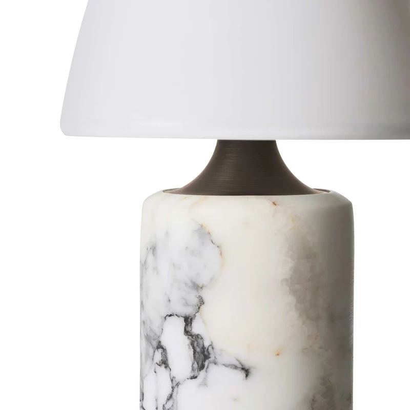 Fuse - Lampe à poser en albâtre et laiton vieilli, style contemporain