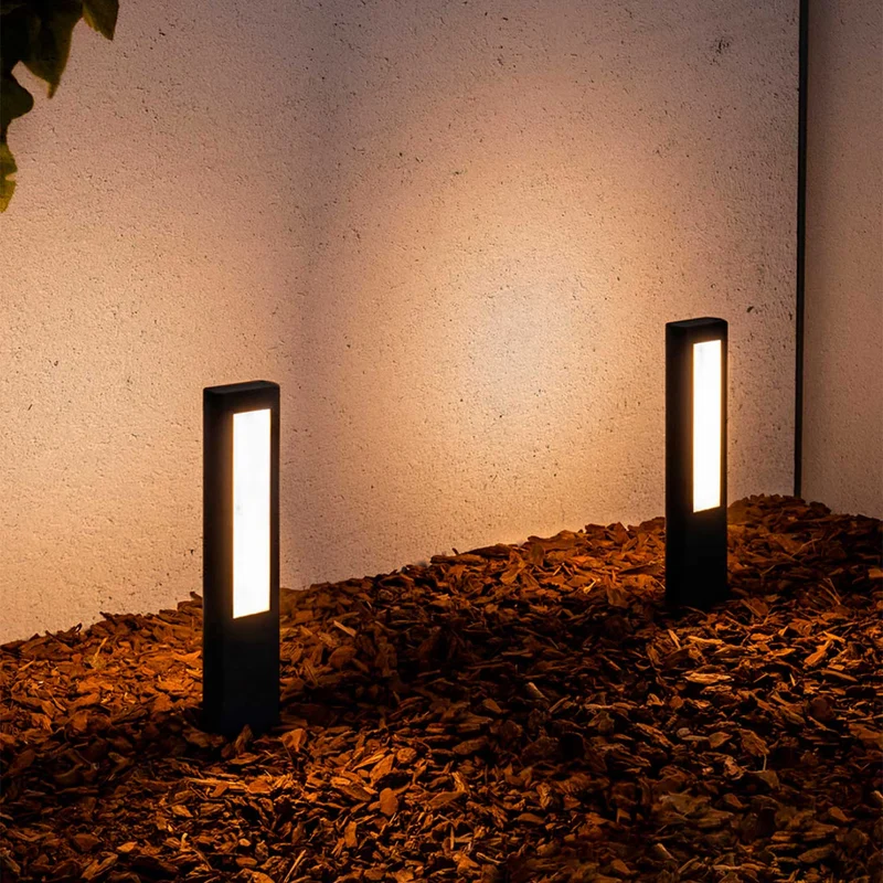 Nanda - Borne LED en acier, style contemporain