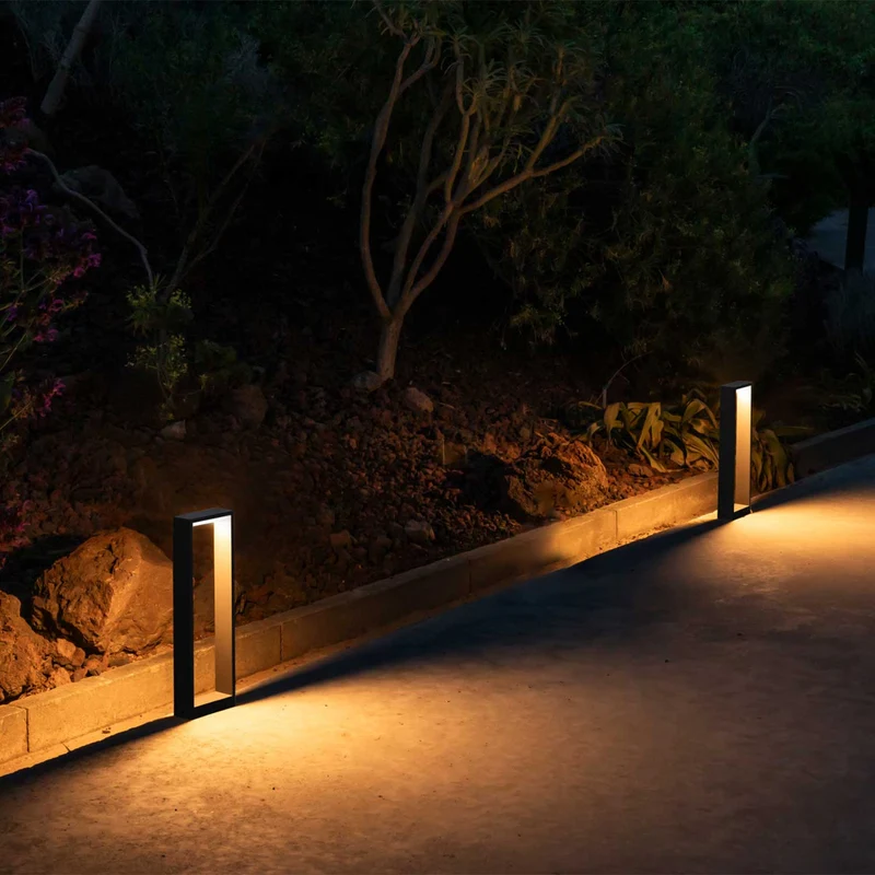 Alp - Borne LED en acier, style contemporain