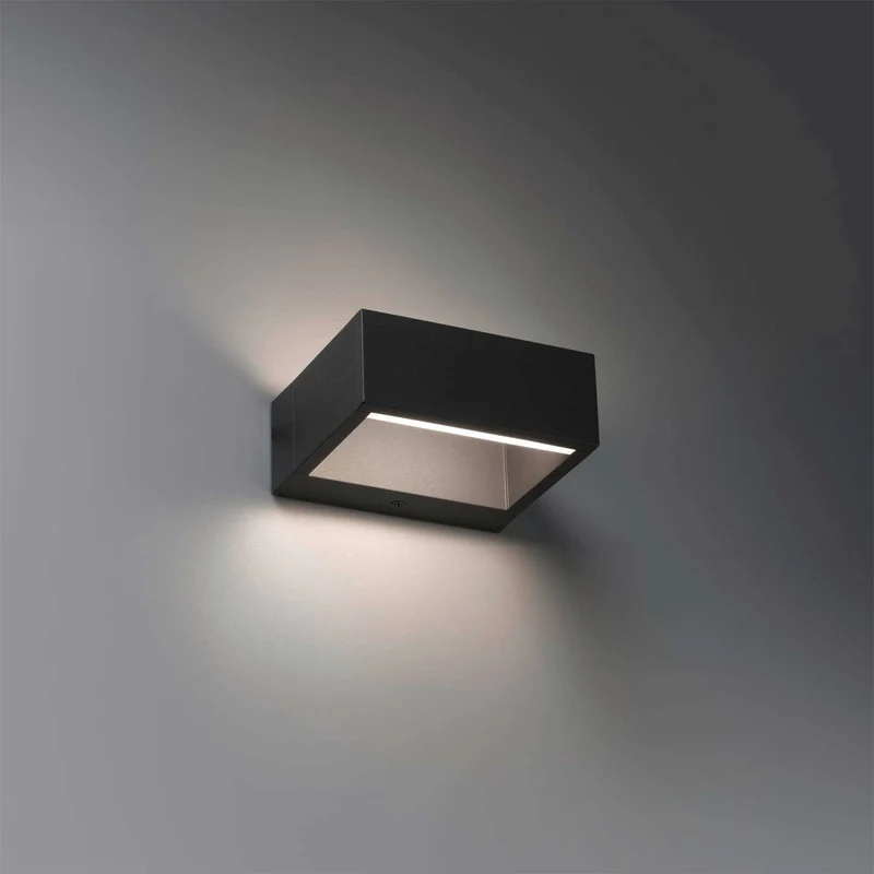 Alp - Applique murale LED d’extérieur en acier, style contemporain