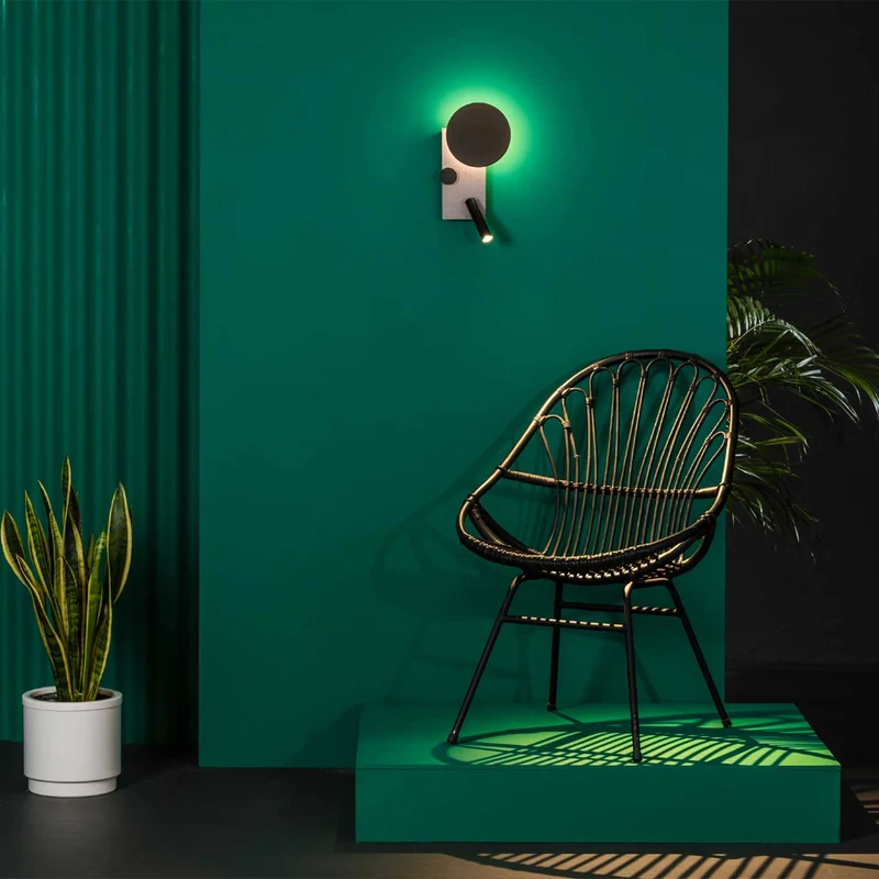 Klee - Applique murale LED avec liseuse en acier, style contemporain