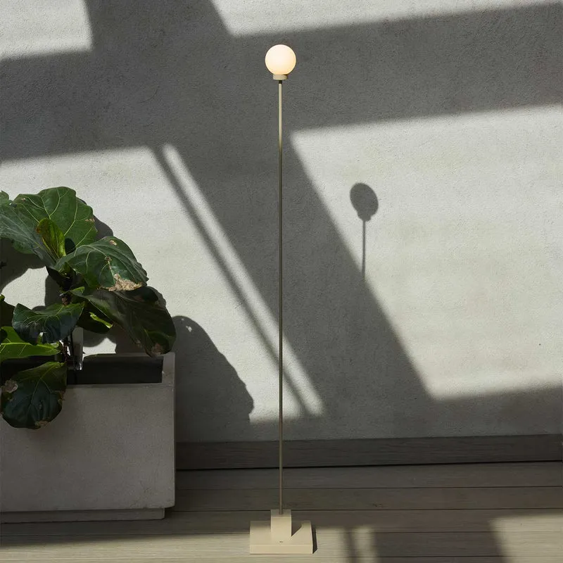 Snowball - Lampadaire LED en acier, style minimaliste