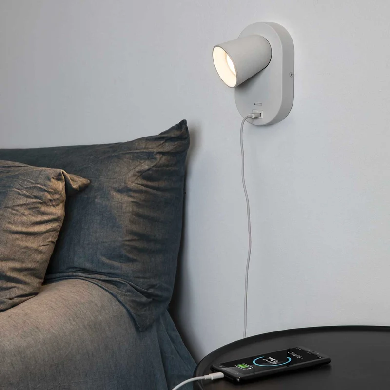 Corb - Applique murale avec port USB-A en acier, style contemporain