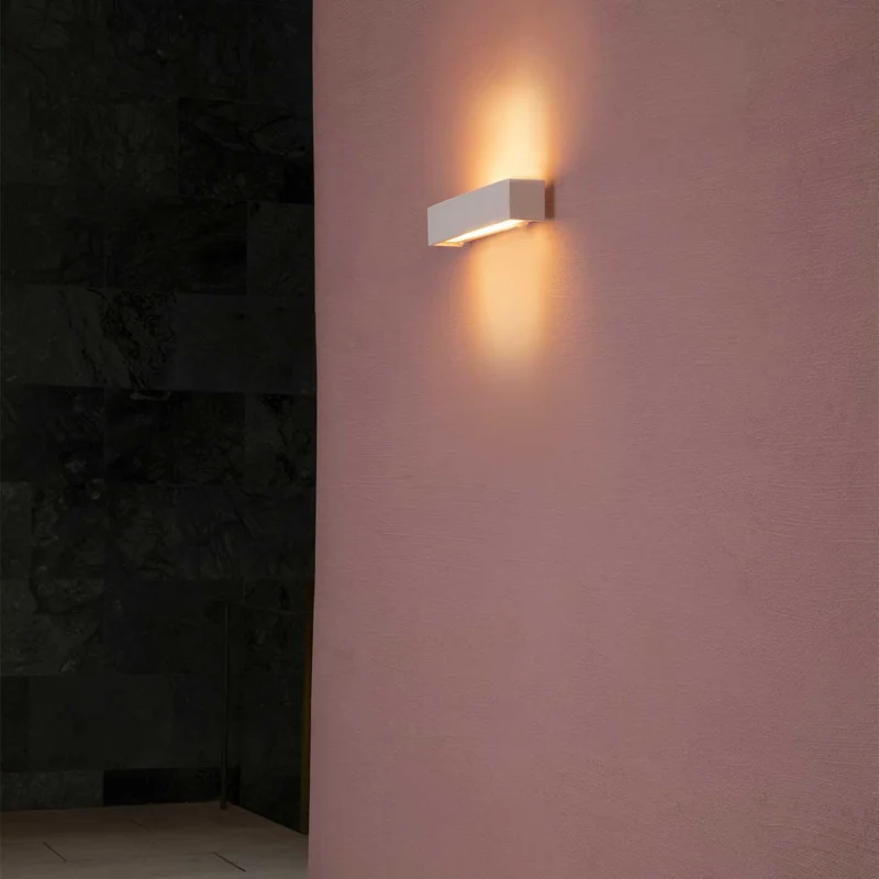 Milo - Applique murale en plâtre, style contemporain