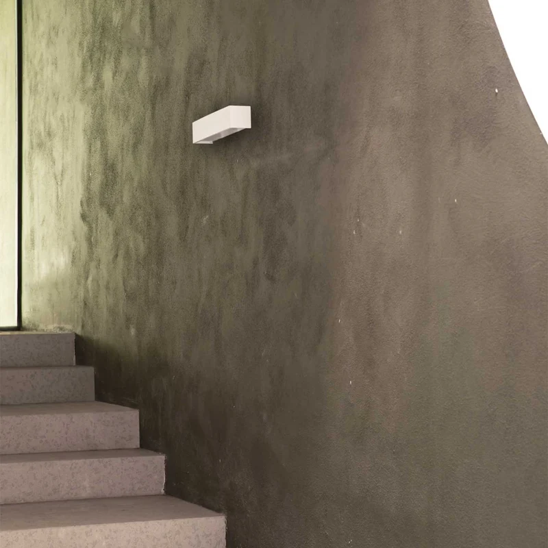 Milo - Applique murale en plâtre, style contemporain