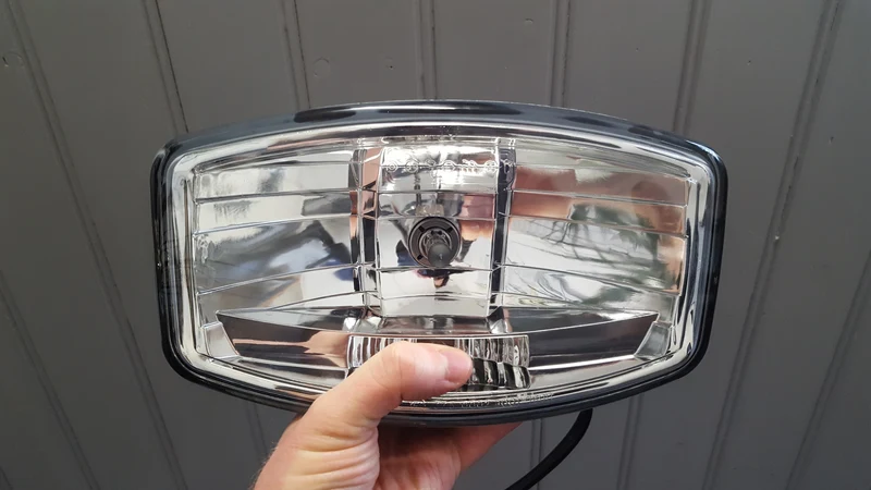 Lampada spot Boreman Solas 1600 con luce di posizione