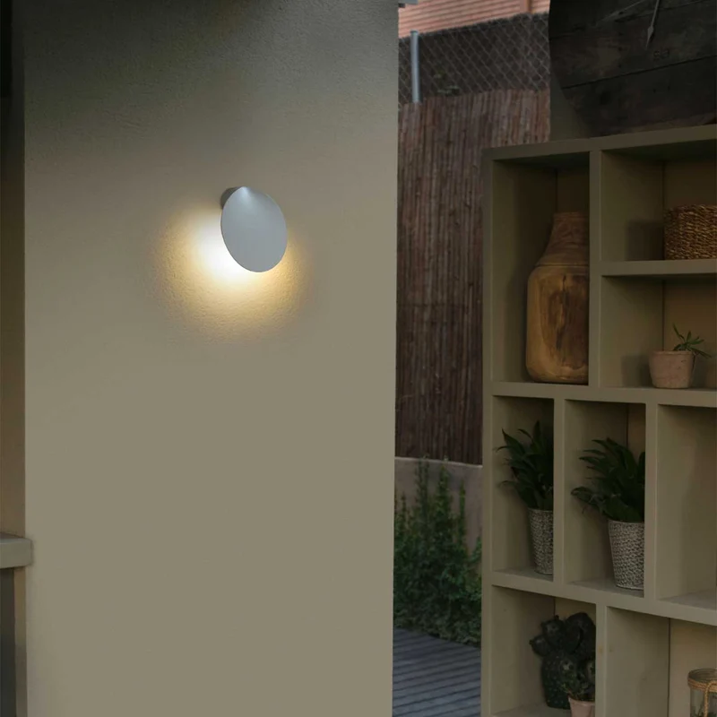 Lotus - Applique murale LED d’extérieur en acier, style contemporain