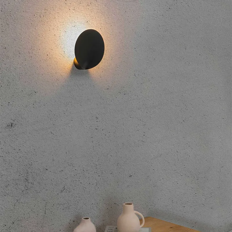 Lotus - Applique murale LED d’extérieur en acier, style contemporain