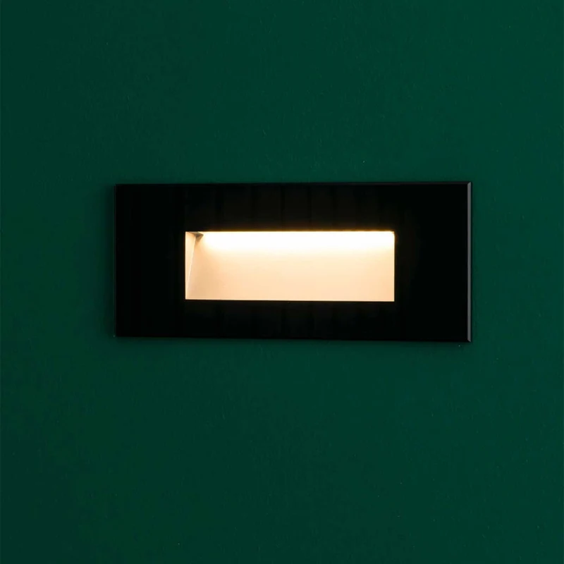 Dart - Spot LED d’extérieur en acier, style contemporain