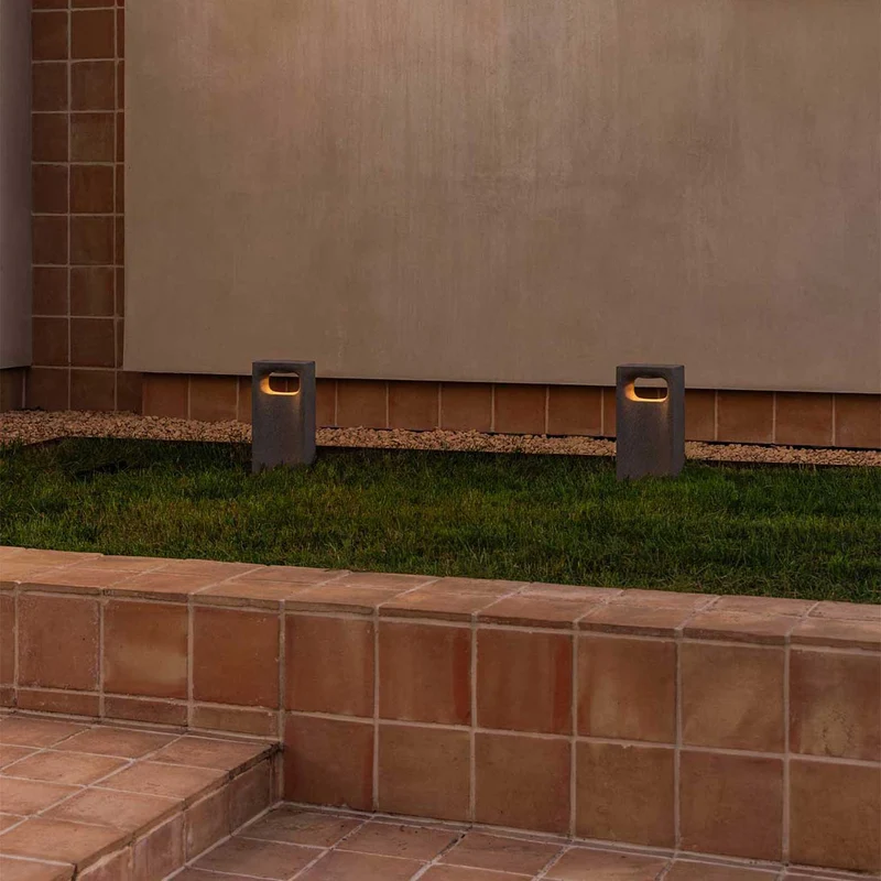 Glint - Borne LED en béton, style contemporain