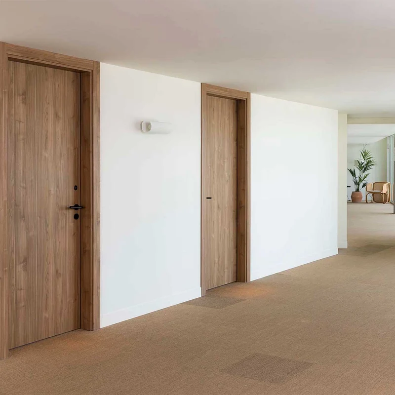 Trama - Applique murale en acier, style contemporain