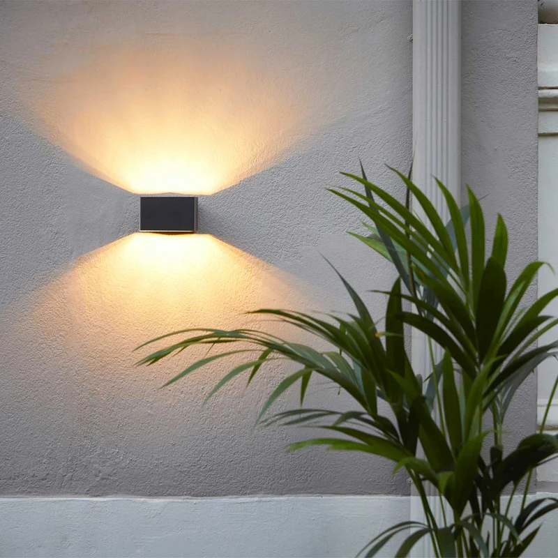Frame - Applique murale LED IP65 en acier, style contemporain, H 10,6 ou 22,8 cm