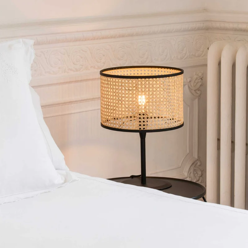Mambo - Lampe à poser en acier et rotin, style bohème