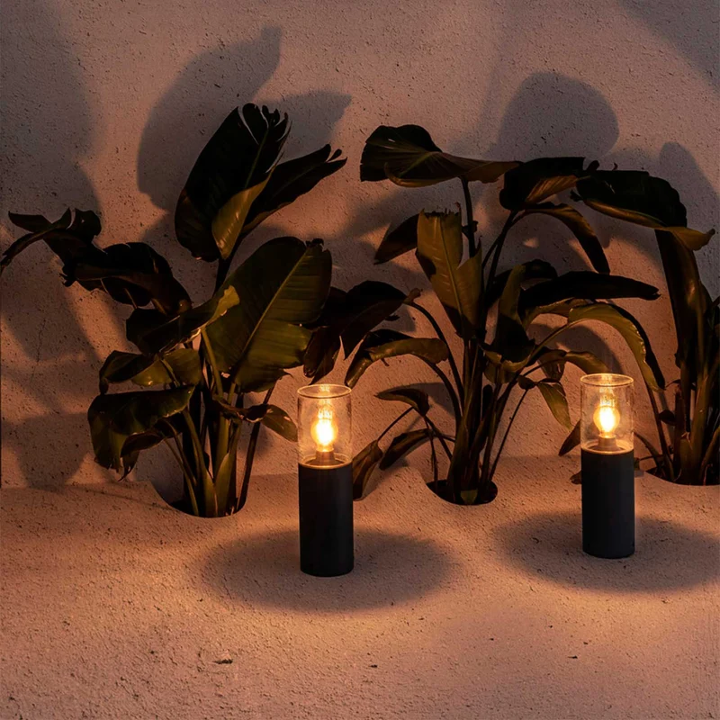 Kila - Borne extérieure en acier et verre, style contemporain