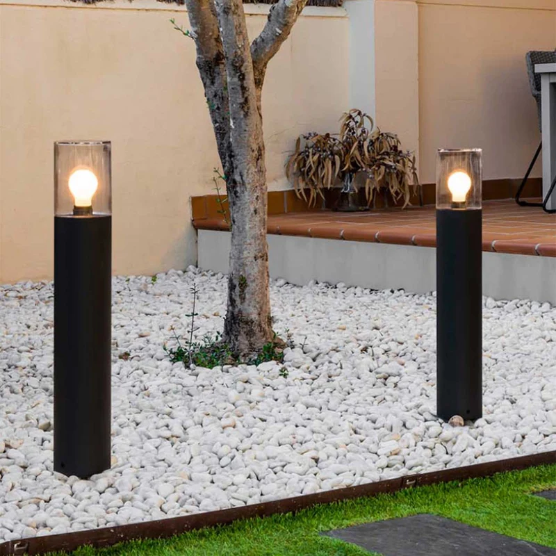 Kila - Borne extérieure en acier et verre, style contemporain