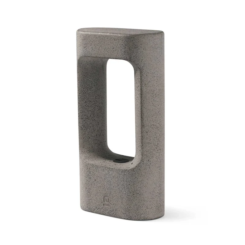 Totem - Borne LED en béton, style contemporain