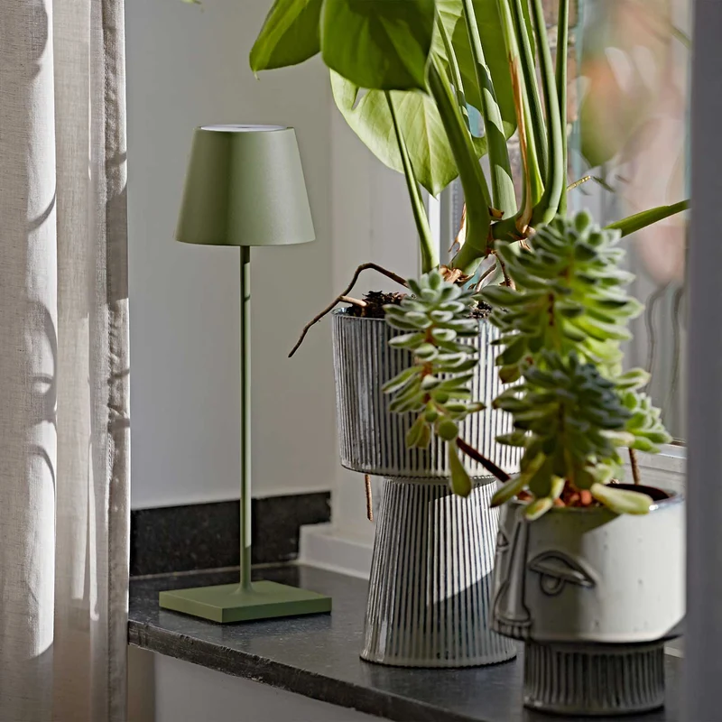 Nuindie - Lampe à poser LED sans fil 38 cm IP54 en acier laqué, style minimaliste