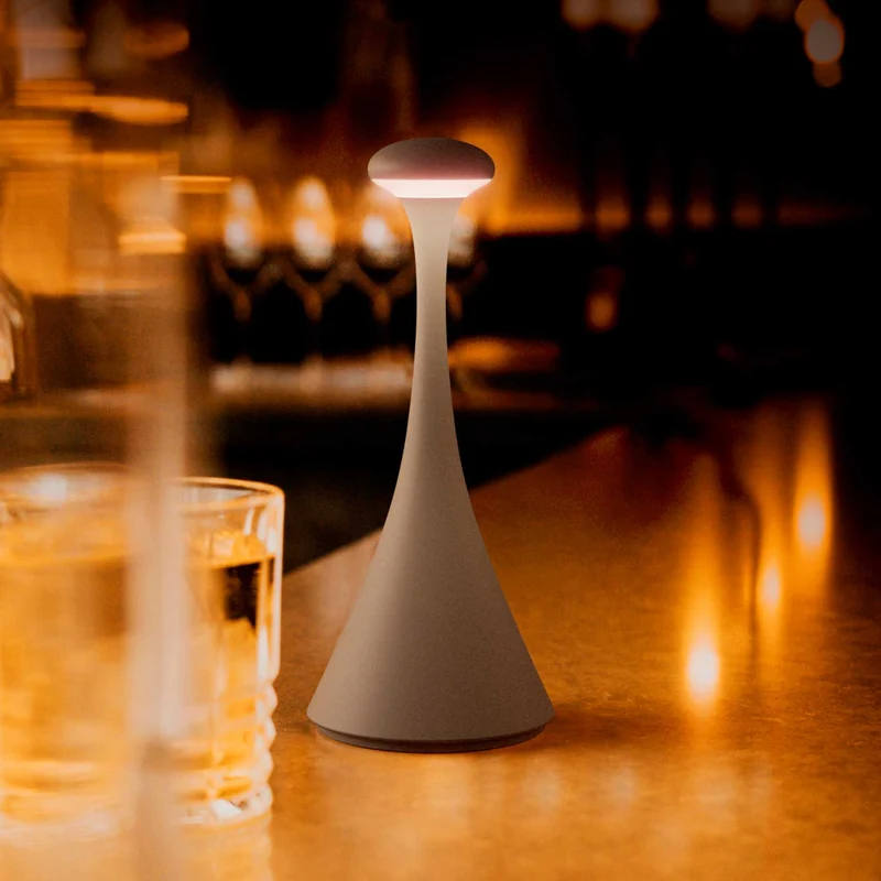 Nudrop - Lampe à poser LED sans fil IP54 en acier laqué, style minimaliste