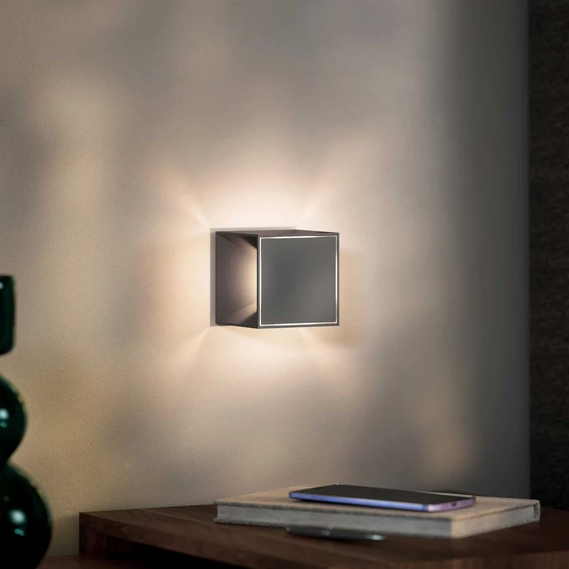 Nutalis - Lampe à poser LED sans fil IP54 en acier laqué, style minimaliste