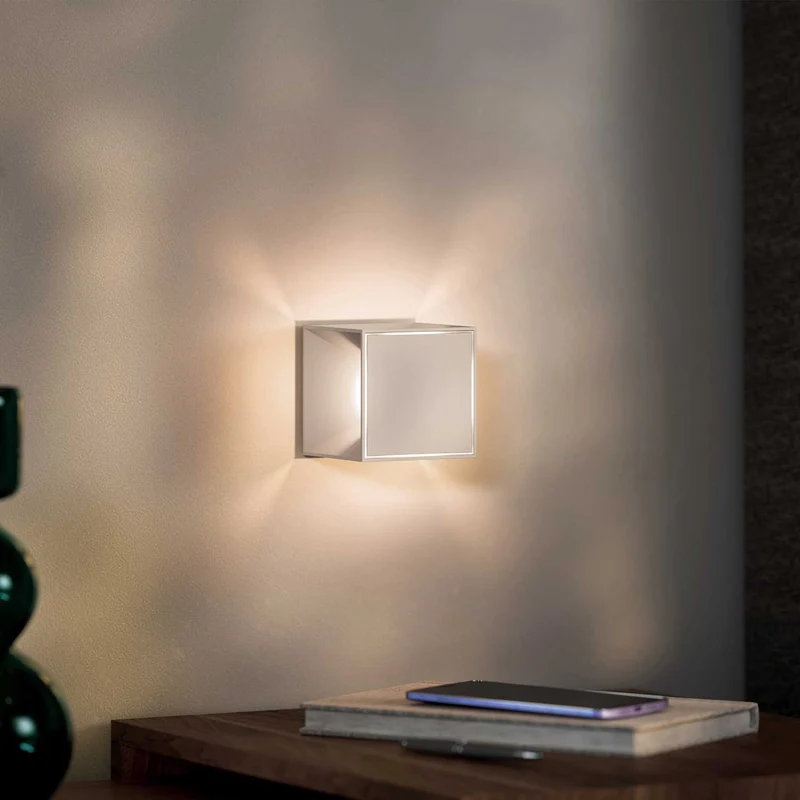 Nutalis - Lampe à poser LED sans fil IP54 en acier laqué, style minimaliste