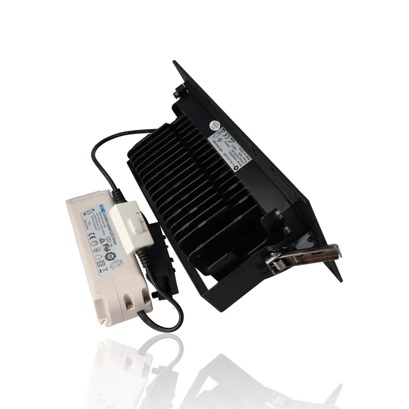 Faretto LED rettangolare da incasso mis.246x156mm, orientabile, 60W, 220Vac, con regolazione temperatura luce (Calda - Naturale - Fredda) - Nero