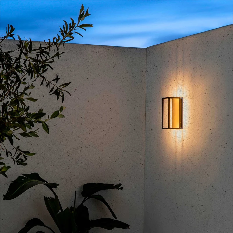Kela - Applique murale LED d’extérieur en acier, style contemporain