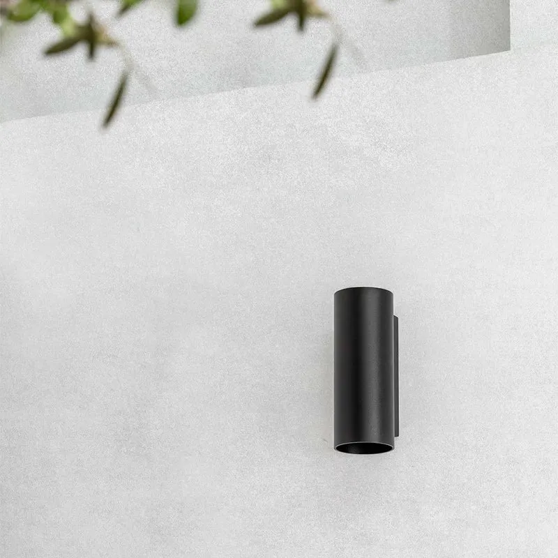 Kov - Applique murale LED ronde d’extérieur en acier, style contemporain
