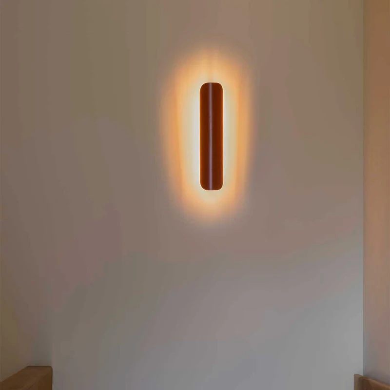 Novo - Applique murale LED en acier, style contemporain
