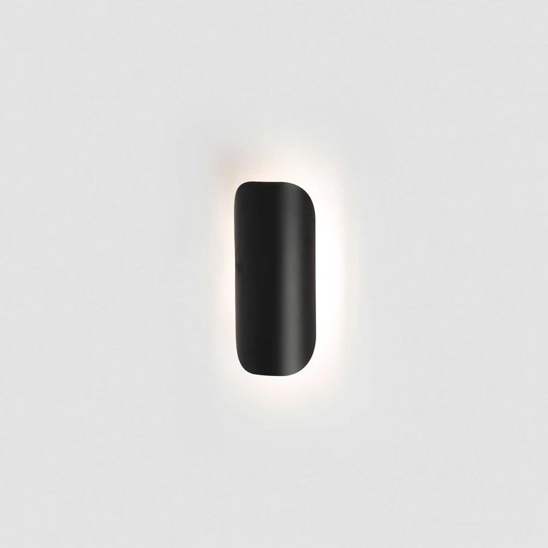 Novo - Applique murale LED en acier, style contemporain
