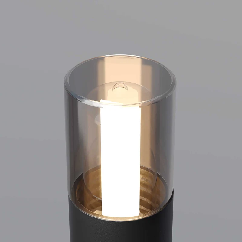 Glide - Potelet extérieur élancé en acier, style contemporain