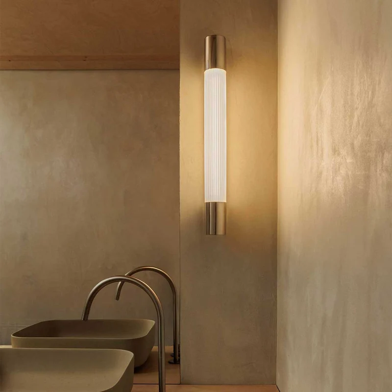 Kiva - Applique murale LED en chrome et PMMA, style contemporain