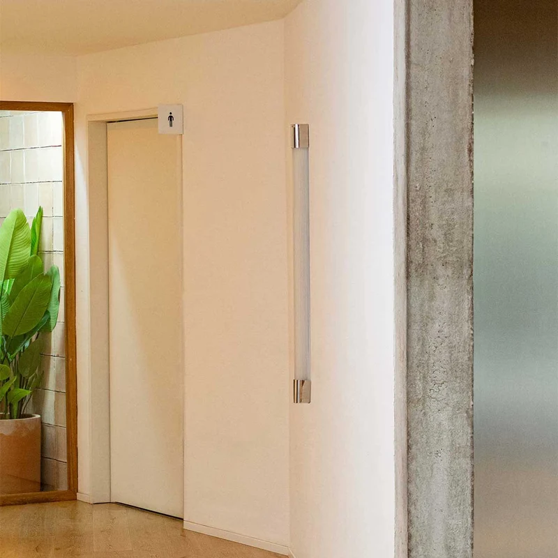 Kiva - Applique murale LED en chrome et PMMA, style contemporain